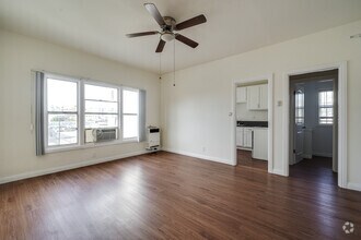Building Photo - 1059 Normandie Ave
