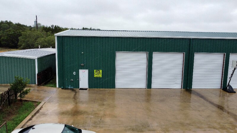 Foto del edificio - 10107 Signal Hill Rd