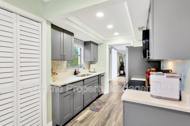 Photo - 1001 Pearce Dr Apartment