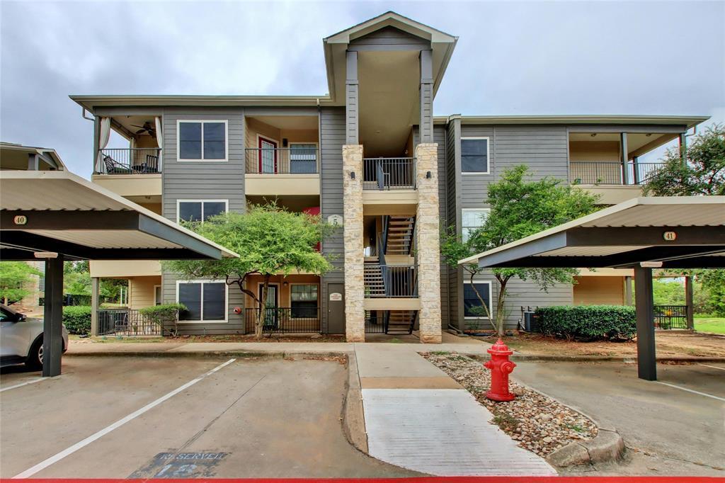 Foto principal - 2320 Gracy Farms Ln