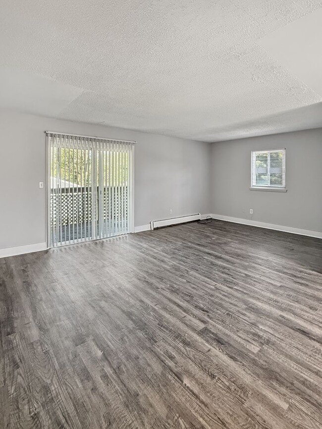 Building Photo - 3453 Hubal Ave SW