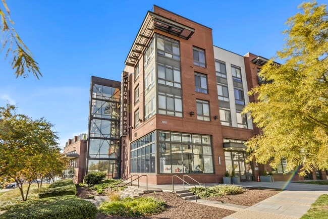 Building Photo - Union Heights