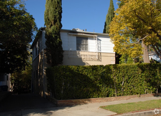Building Photo - 621 Midvale Avenue
