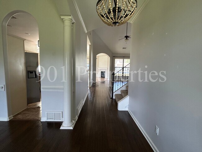 Foto del edificio - 14383 Buttercup Dr