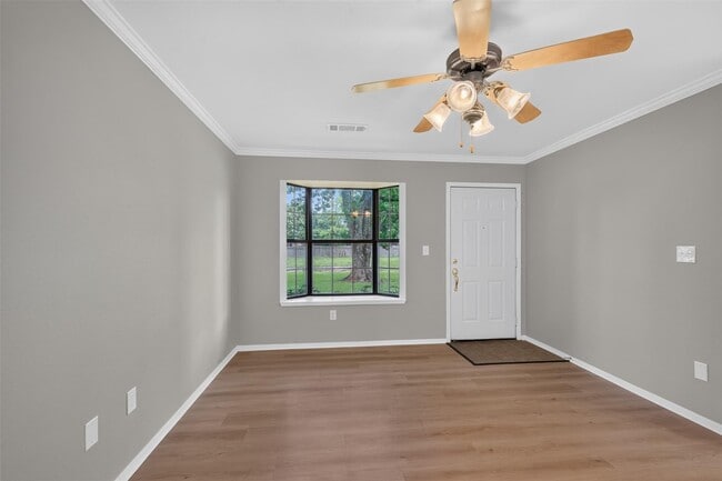 Building Photo - 3636 Greenacres Place Dr