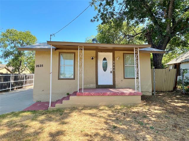 Foto del edificio - 2625 E 12th St