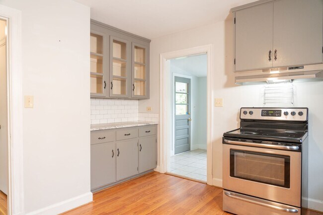 Foto del edificio - Charming Fry's Spring Home with a Stunning...