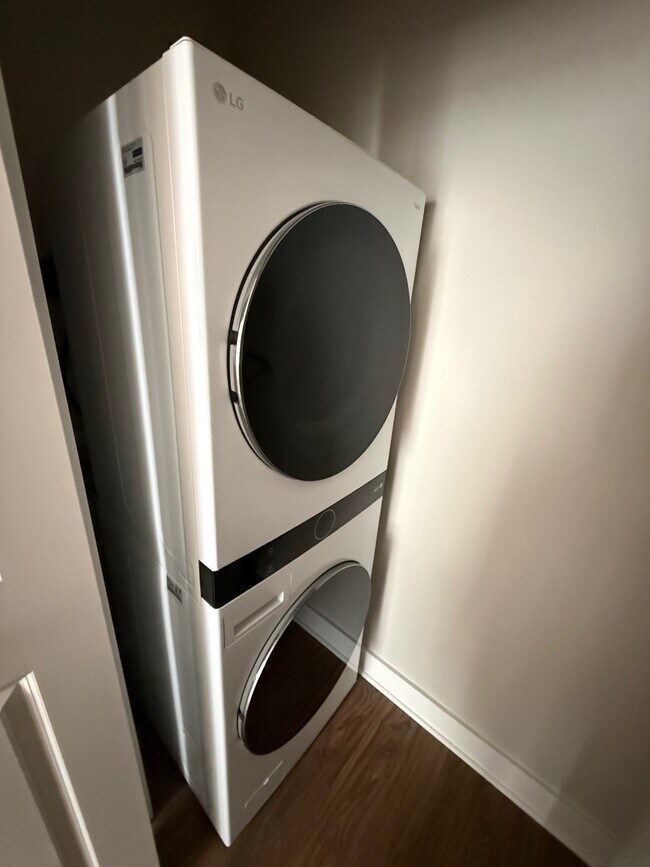 Foto del edificio - 137 Diver Dr