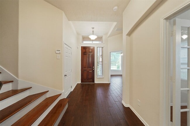 Building Photo - 12419 Tyler Springs Ln