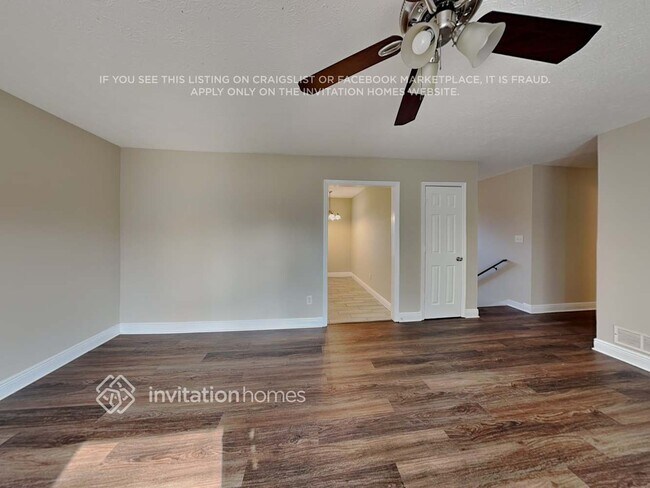 Foto del edificio - 36 Willow Dr