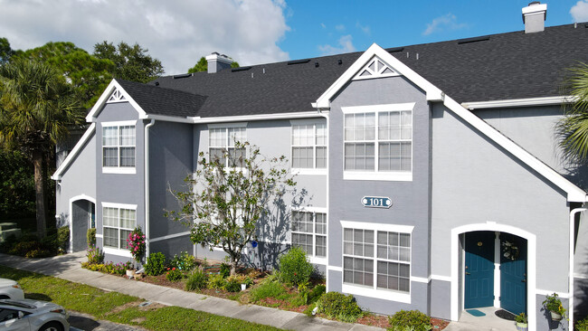 Building Photo - Rotonda Lakes Apartments