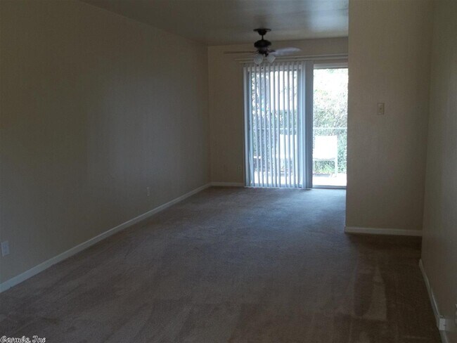 Foto del edificio - 4206 N Locust St