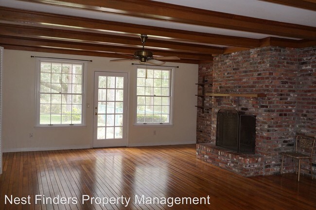 Foto del edificio - 10431 Deerwood Club Rd