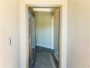 Foto del edificio - 14211 Fabled Point Ave