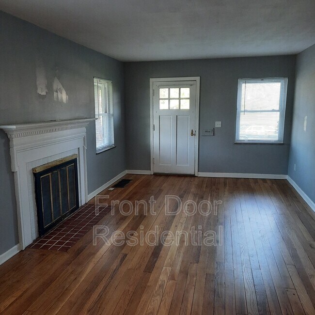 Building Photo - 8300 Banbury St