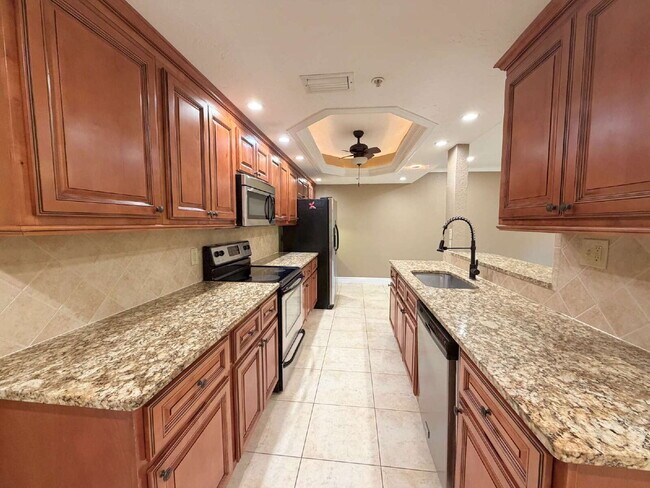 Foto del edificio - "Spacious 2-Bed, 2-Bath Condo Retreat in Innisbrook Community – 1210 Sq Ft of Comfort at 36750 US...