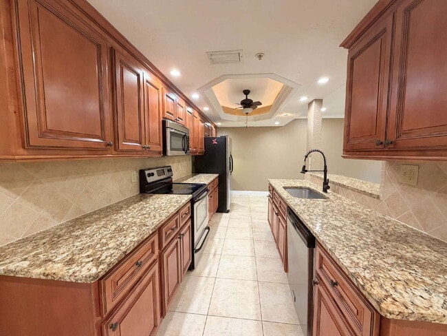 Building Photo - "Spacious 2-Bed, 2-Bath Condo Retreat in Innisbrook Community – 1210 Sq Ft of Comfort at 36750 US...