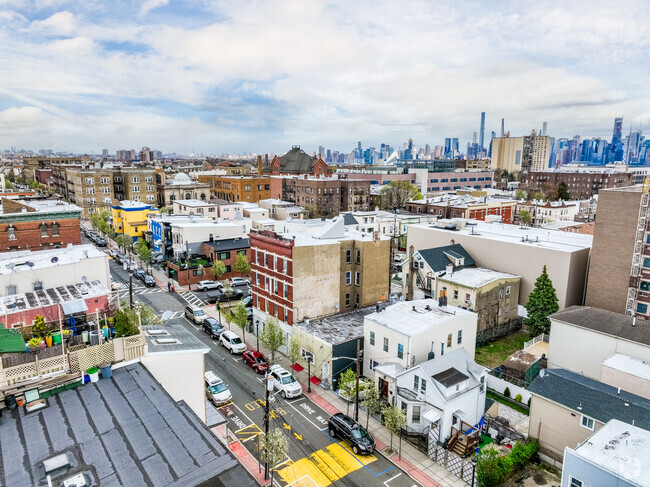 context - 1314 Bergenline Ave