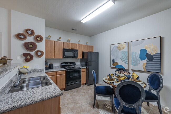 2BR, 2BA Sunroom - 1.035SF - Cocina y comedor - Boltons Landing