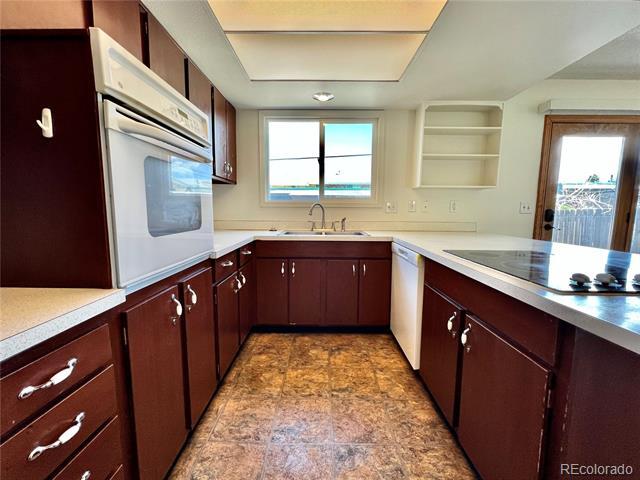 Foto del edificio - 9032 E Lehigh Ave