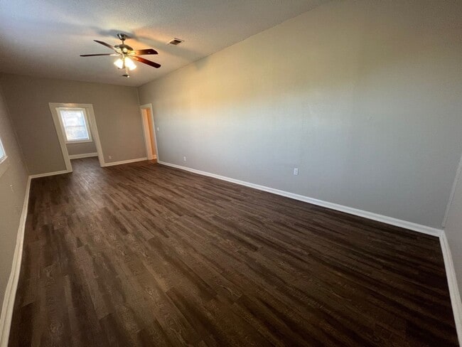 Building Photo - Cantonment - 3 Bedroom, 2 Bathroom
