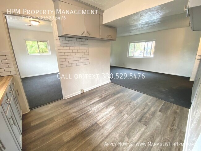 Foto del edificio - Half-Off First Month Rent Special!