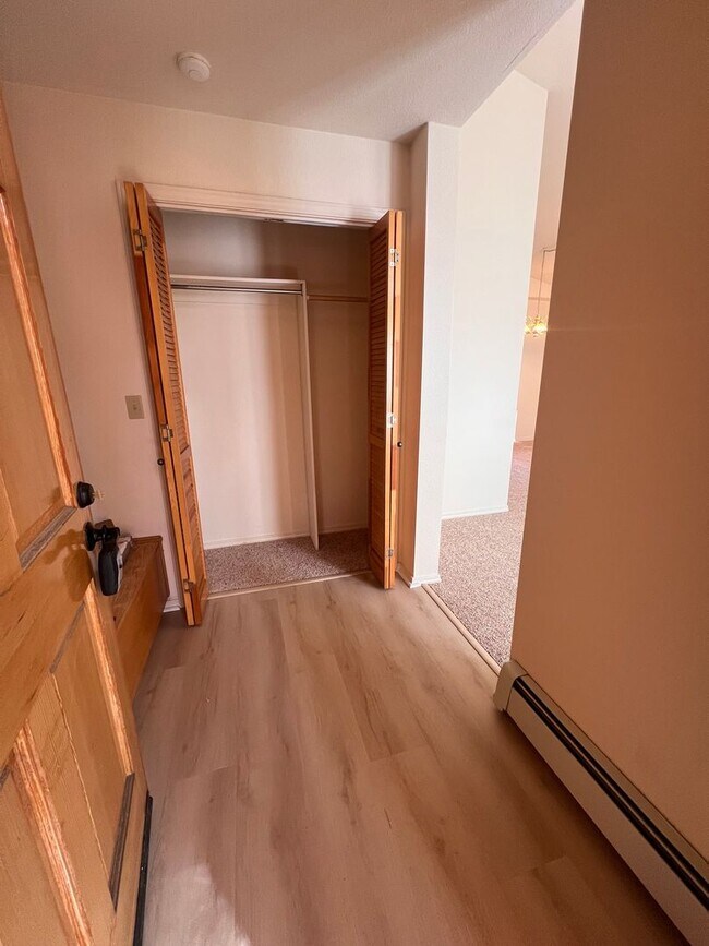 Foto del edificio - 1 Bedroom McCloud Condo