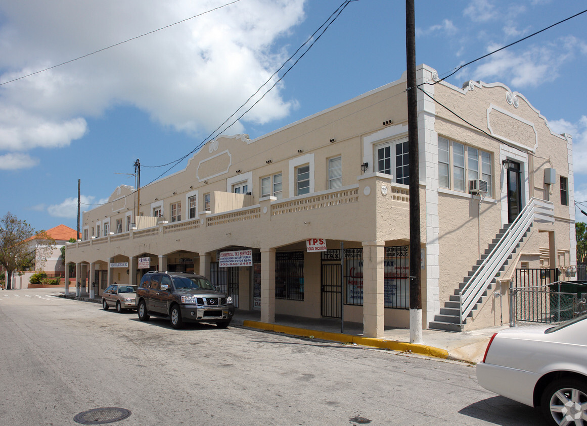 Building Photo - Metcalfe Apartments