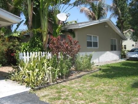 Primary Photo - 1001 W Las Olas Blvd