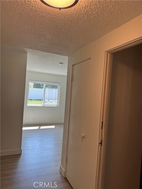 Building Photo - 21126 Silver Cloud Dr