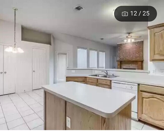 Foto del edificio - 1514 Pine Bluff Dr