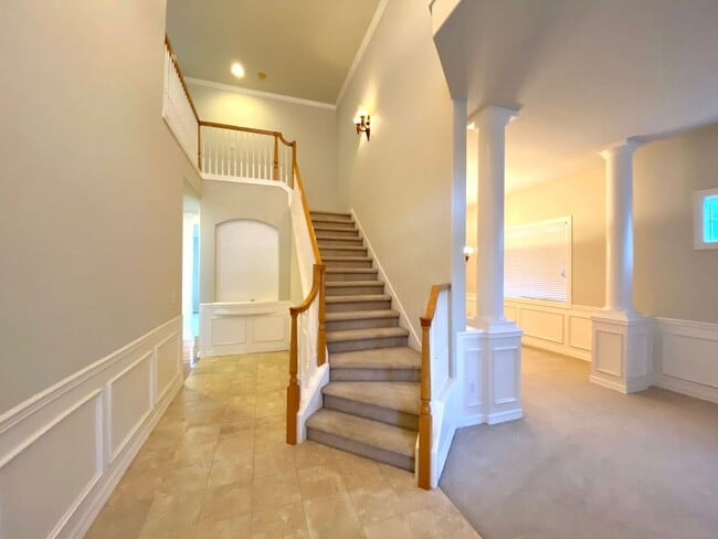 Building Photo - Gorgeous Home for Rent in the Newcastle Co...