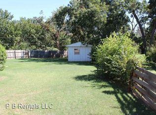 Building Photo - 3 br, 2 bath House - 7122 NW Woodland Place