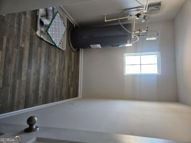 Foto del edificio - 7313 Monastery Rd