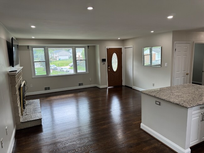 Foto del edificio - 3822 Swann Rd