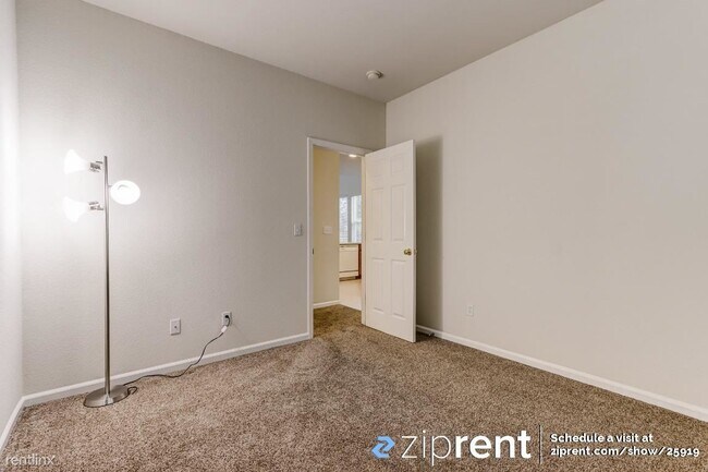 Foto del edificio - 4 br, 3 bath House - 1185 Galston Dr, Fols...