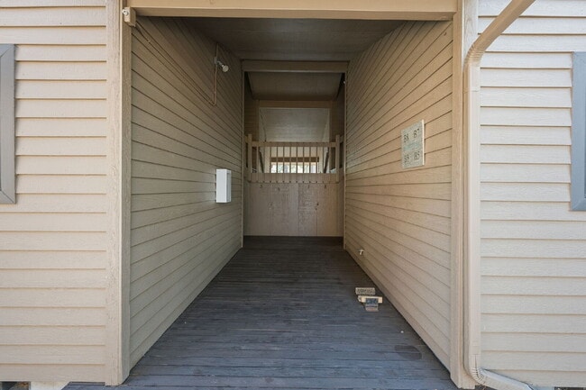 Building Photo - Studio Condo in Heart of Sunriver