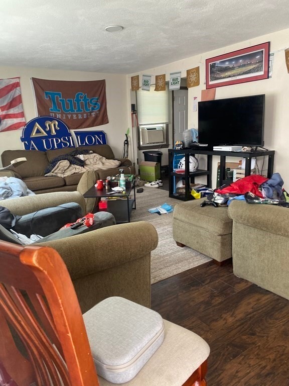 Foto del edificio - 163 College Ave