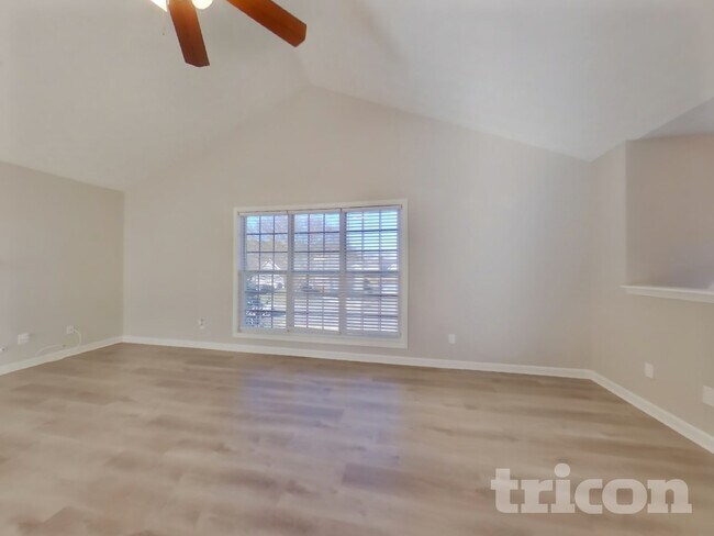 Foto del edificio - 125 Shenandoah Dr