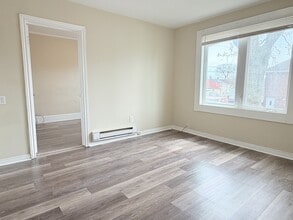 Building Photo - 1238 Richmond St