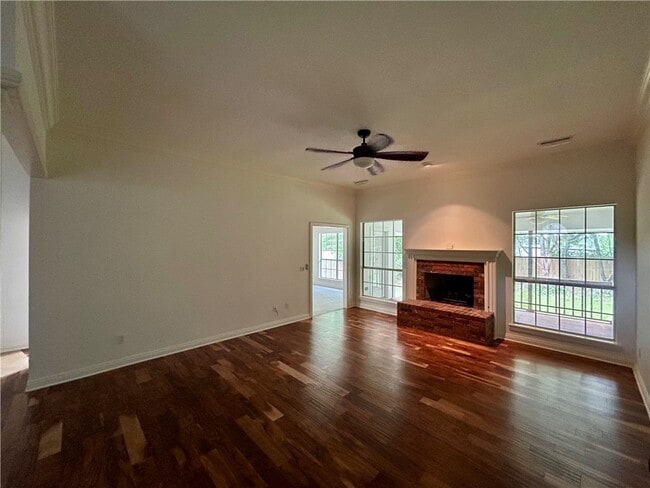 Foto del edificio - 1826 N Glenbrook Pl