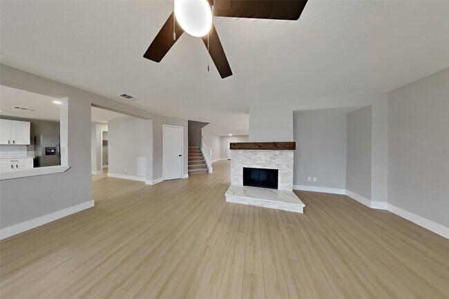 Foto del edificio - 6718 Wild Pecan Trail