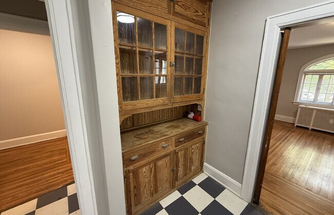 Foto del edificio - 3015 Clifton Ave