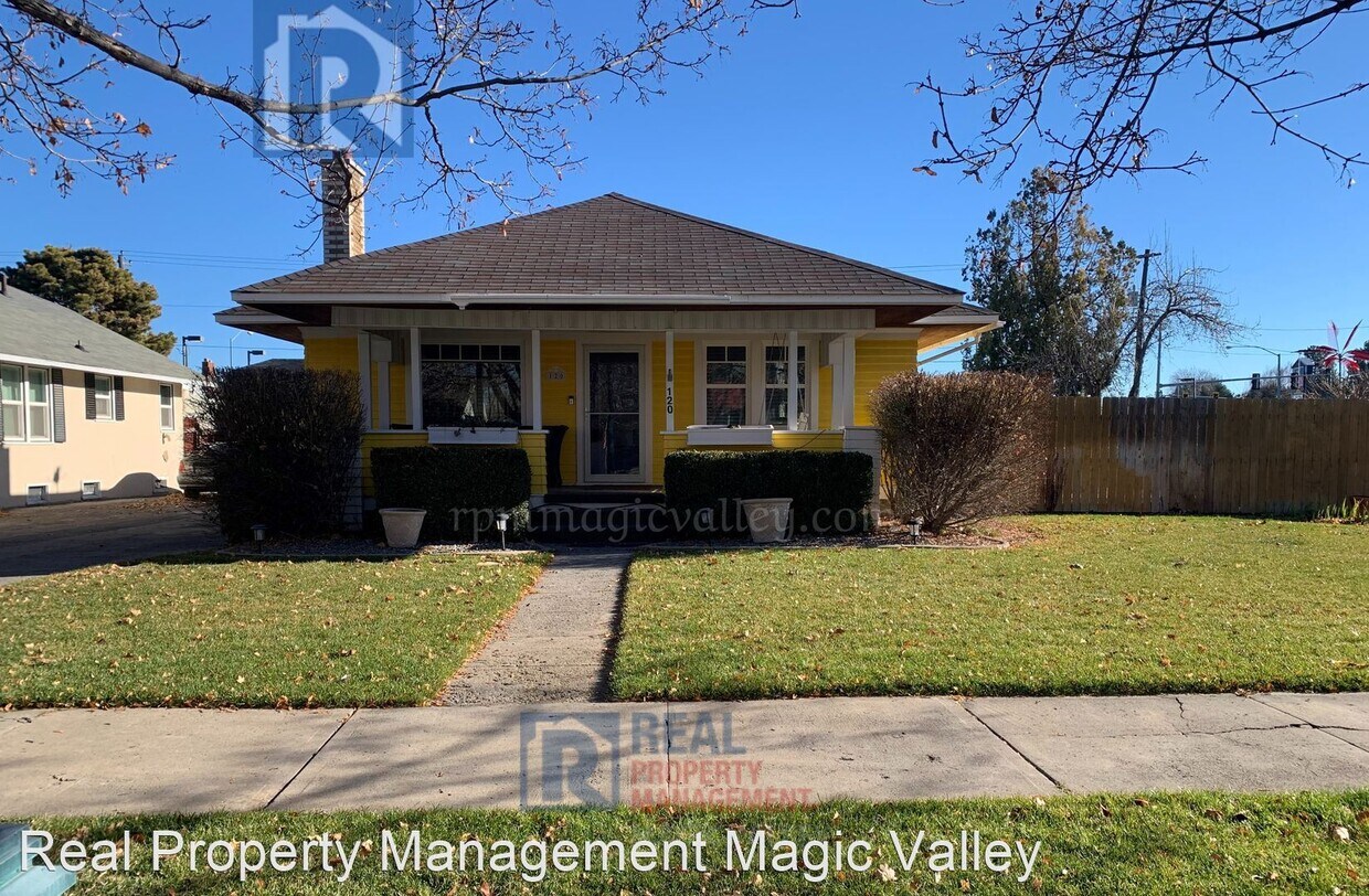 Primary Photo - 3 br, 2 bath House - 120 Lincoln Street