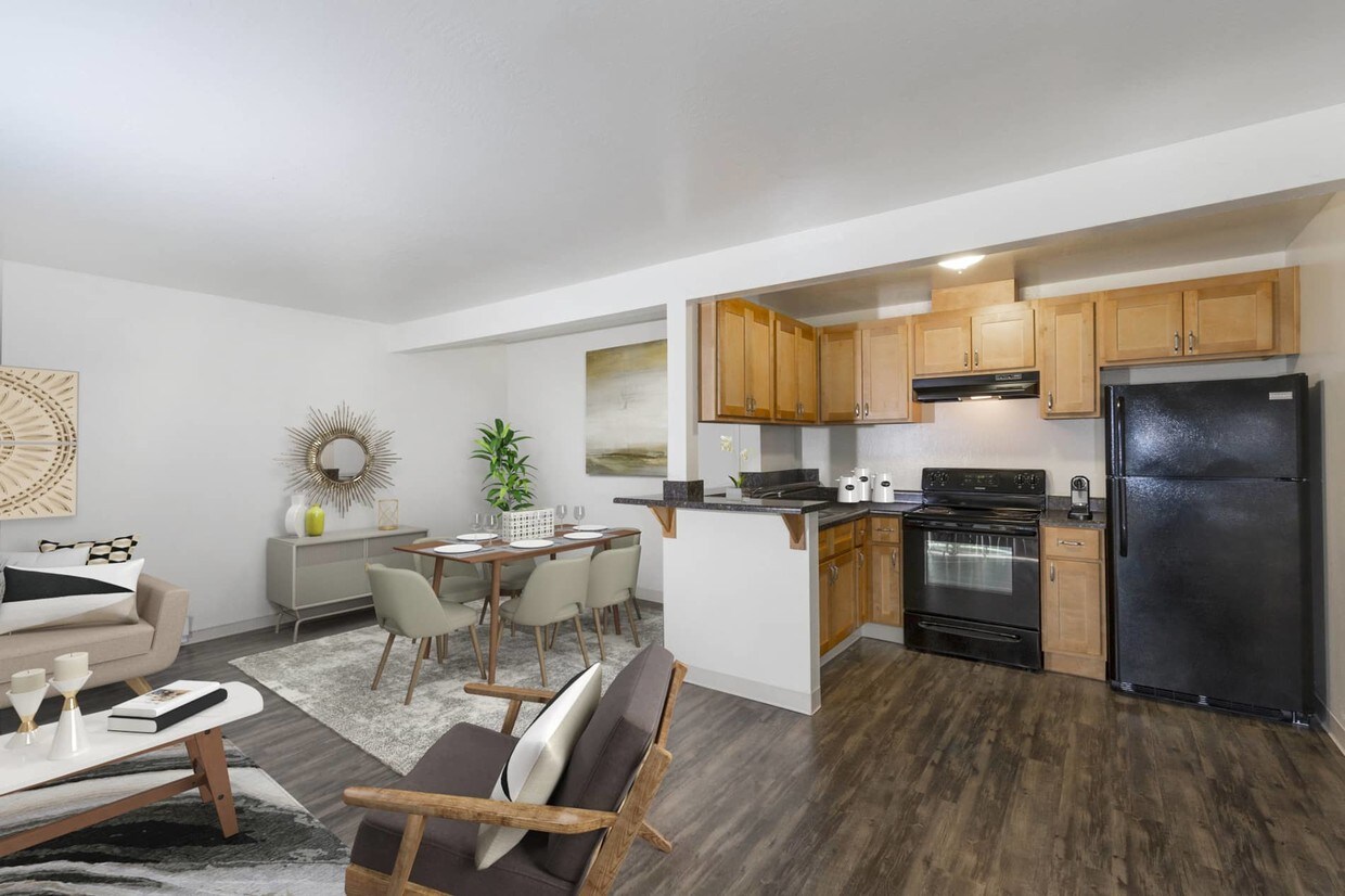 Pointe at Westlake Apartments in Salinas, CA