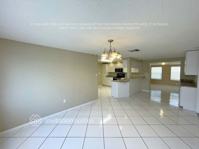 Foto del edificio - 3309 Seffner Dr