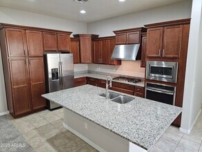Building Photo - 2253 S Wallrade Ln