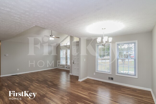 Building Photo - 3152 Hamilton Rd NW