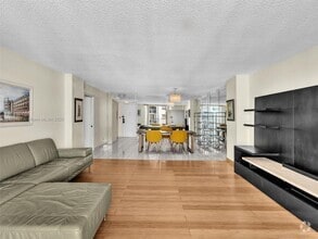 Building Photo - 1865 S Ocean Dr