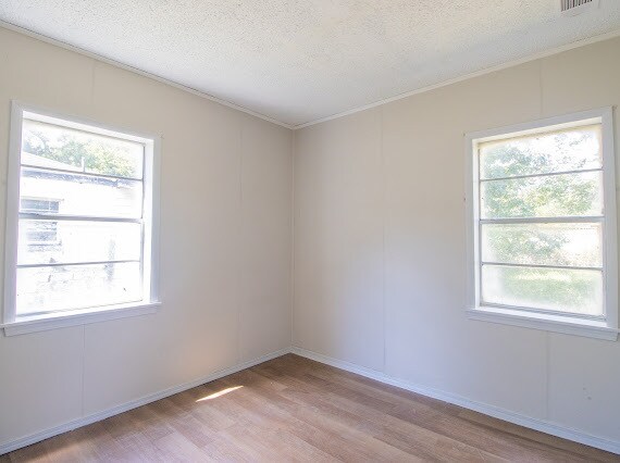 Foto del edificio - 1860 Woodland Ave SW